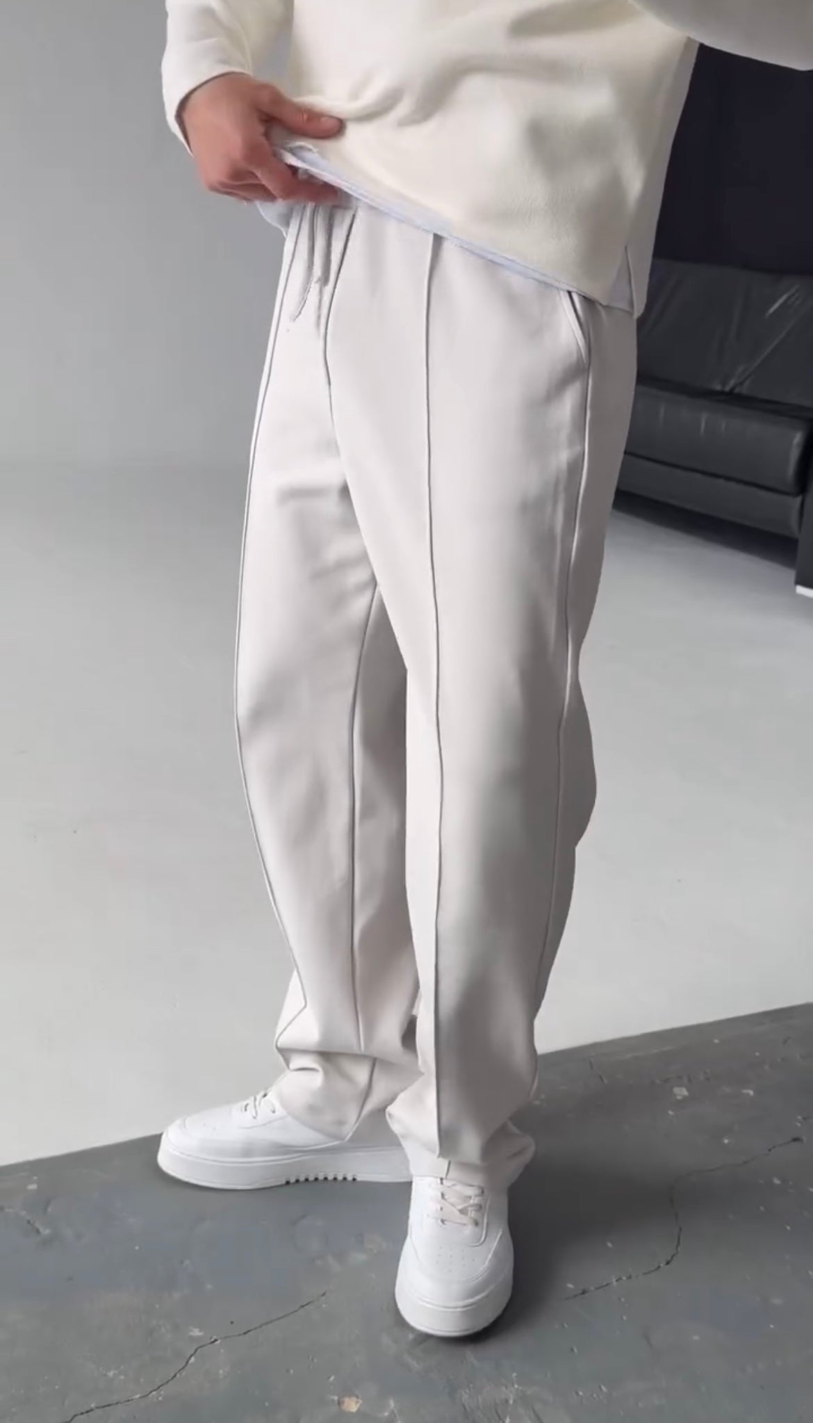 Premium Center Seam Bottoms trouser