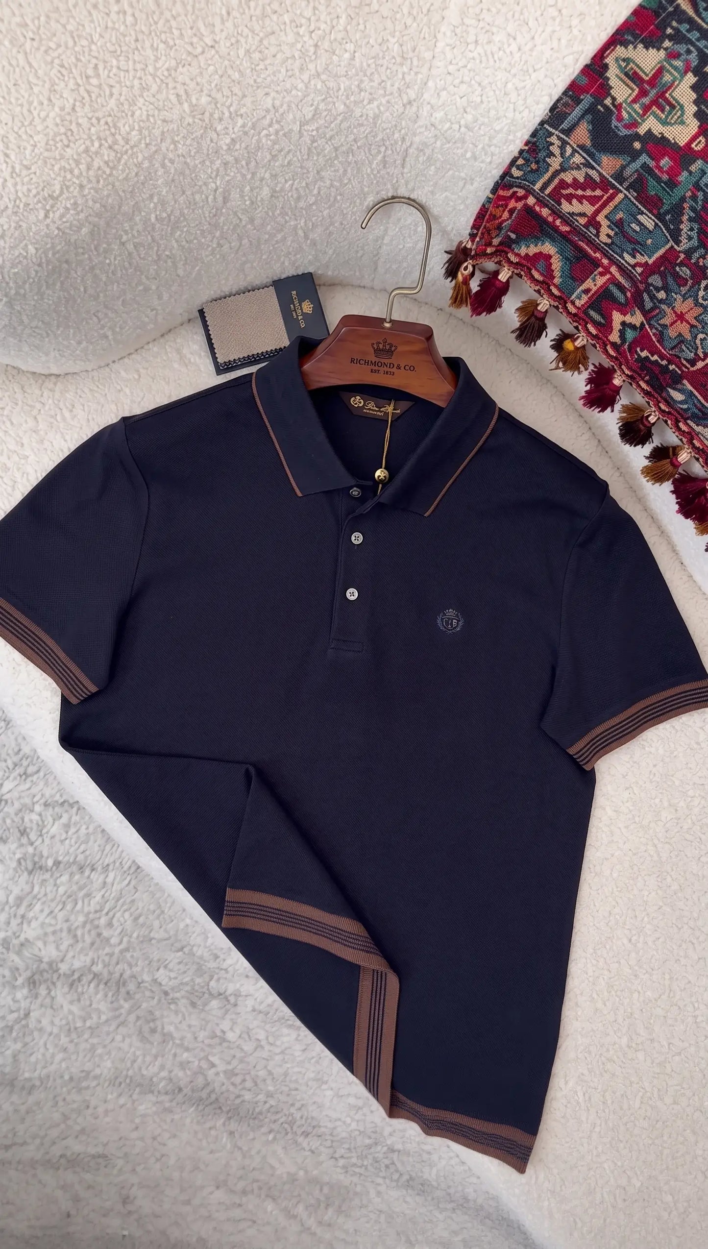 Collared Shirt with Contrast Striped Trim